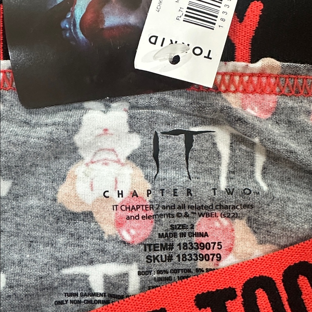 You’ll float too IT black and Red Graphic Underwear - Picture 3 of 3